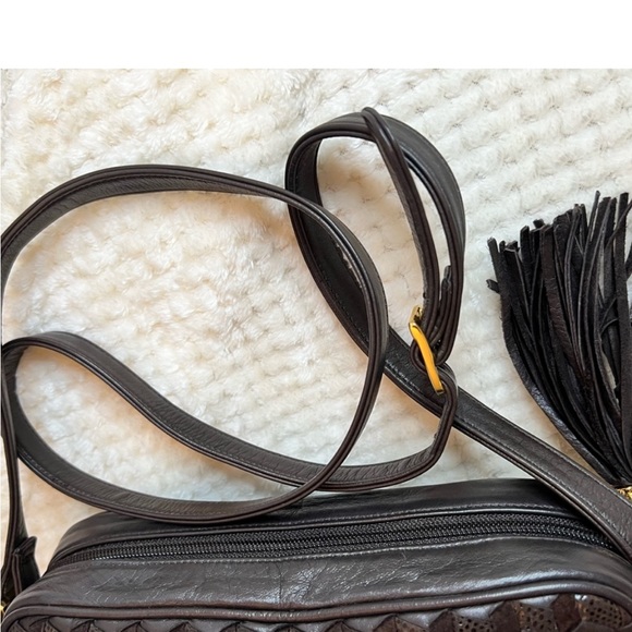 🩷 Vintage Aspects by Lisette crossbody purse brown💚
woven leather design🩷 - Picture 9 of 15